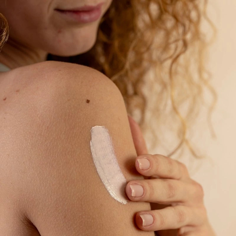 Crema solare 50 viso e corpo in vaso di alluminio